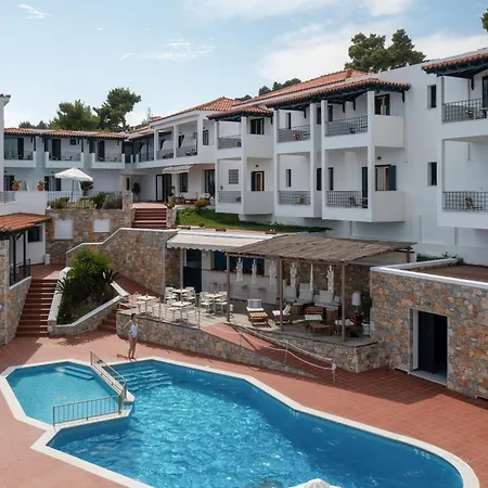 Atrium Of Alonissos Hotel Patitiri