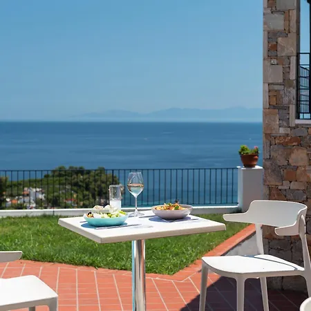 Hotel Atrium Of Alonissos 3*