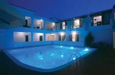 阿洛尼索斯之阿特瑞芙酒店 酒店 帕蒂迪里奥